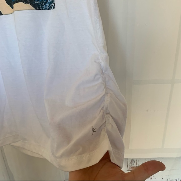 Wonder Woman Tee - Picture 5 of 6